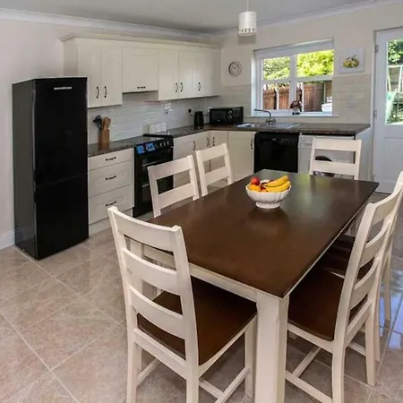 Holiday home Great Greenway Escape